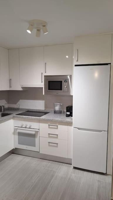 Apartamento Moderno A 1Km De Granada Esterno foto
