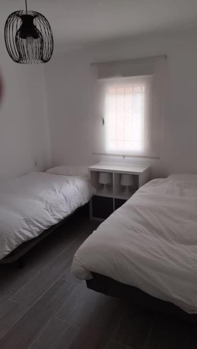 Apartamento Moderno A 1Km De Granada Esterno foto